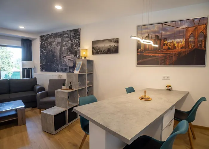 Fonyod City Apartman דירה Fonyód