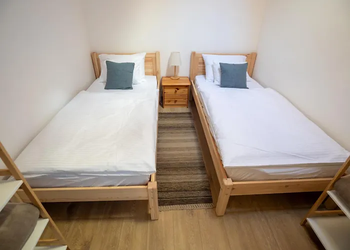 Fonyod City Apartman דירה *