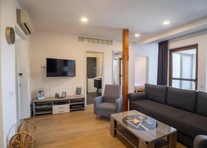 Fonyód City Apartman * Fonyód